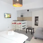 Uptown Residence Apartments